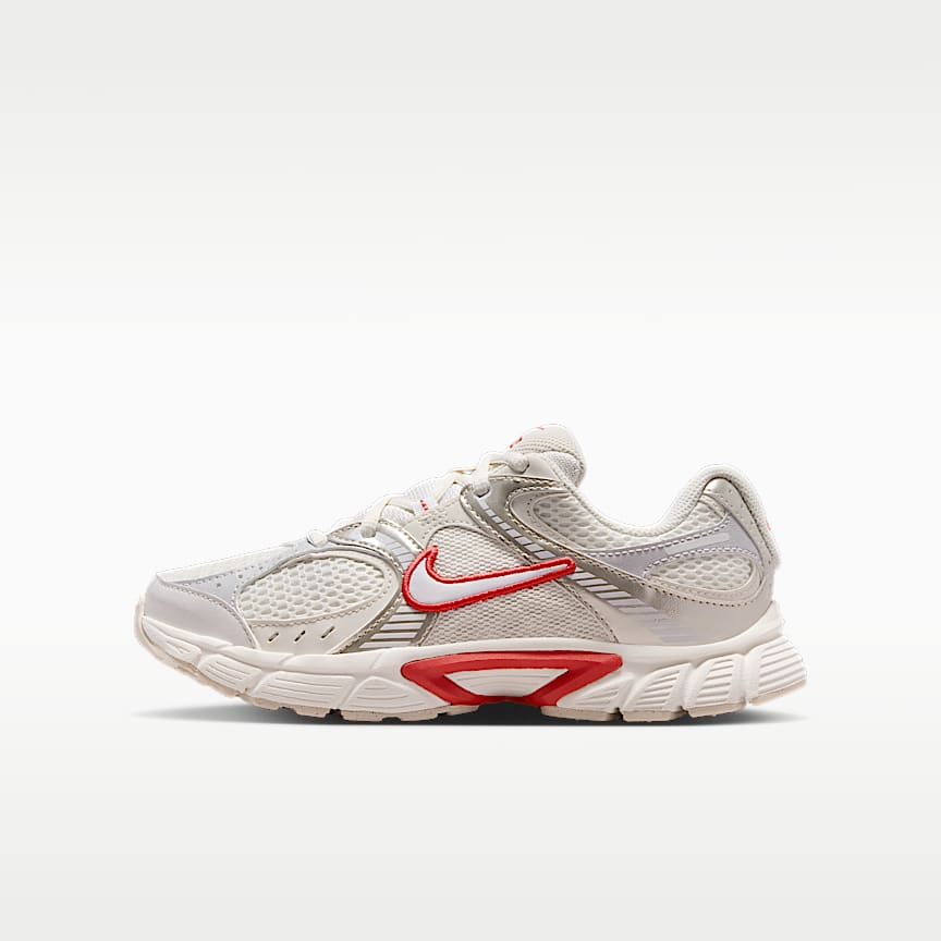 Nike V5 RNR Younger Kids' Shoes. Nike ID